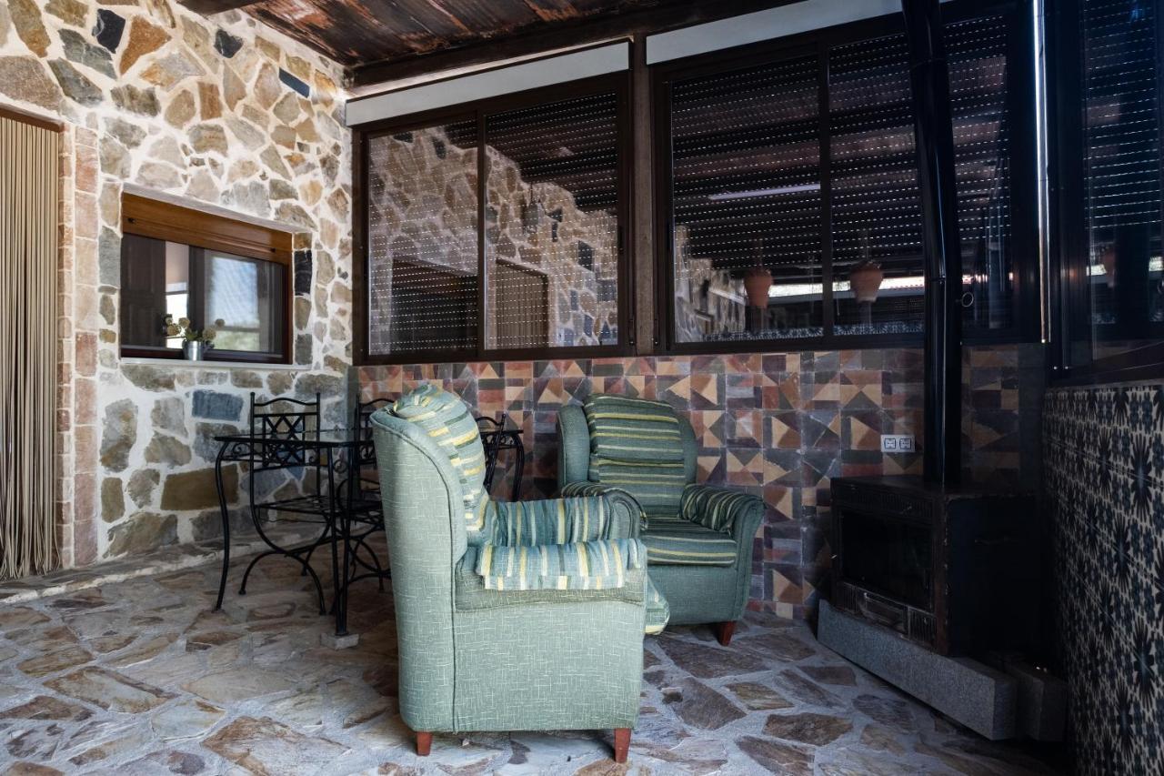 Guadalcanal Hotel Rural Finca La Herencia מראה חיצוני תמונה