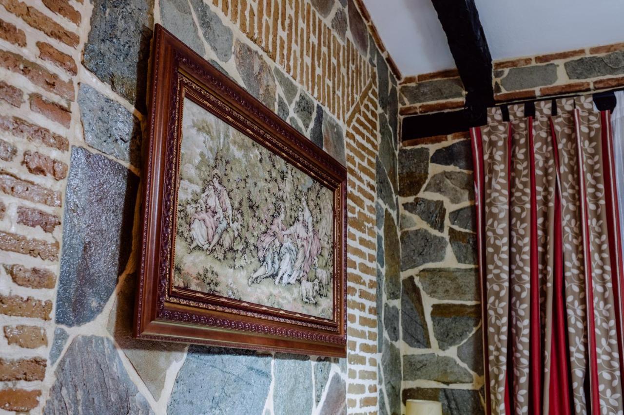 Guadalcanal Hotel Rural Finca La Herencia מראה חיצוני תמונה