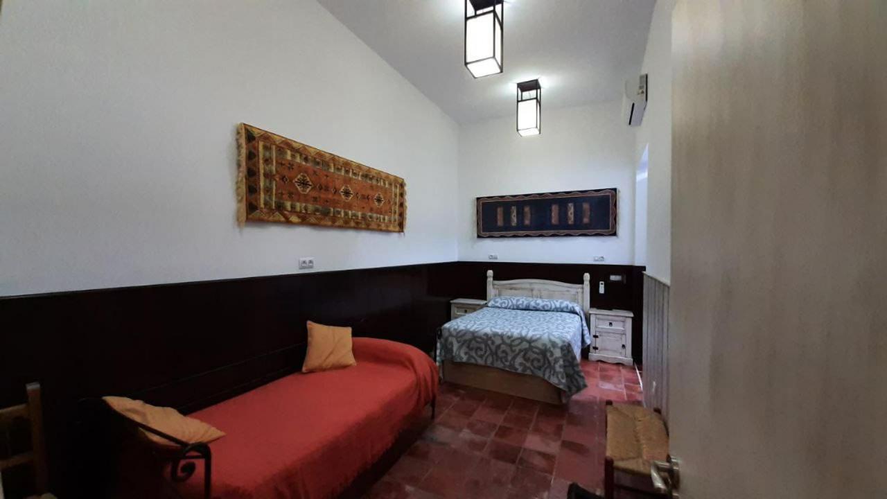 Guadalcanal Hotel Rural Finca La Herencia מראה חיצוני תמונה
